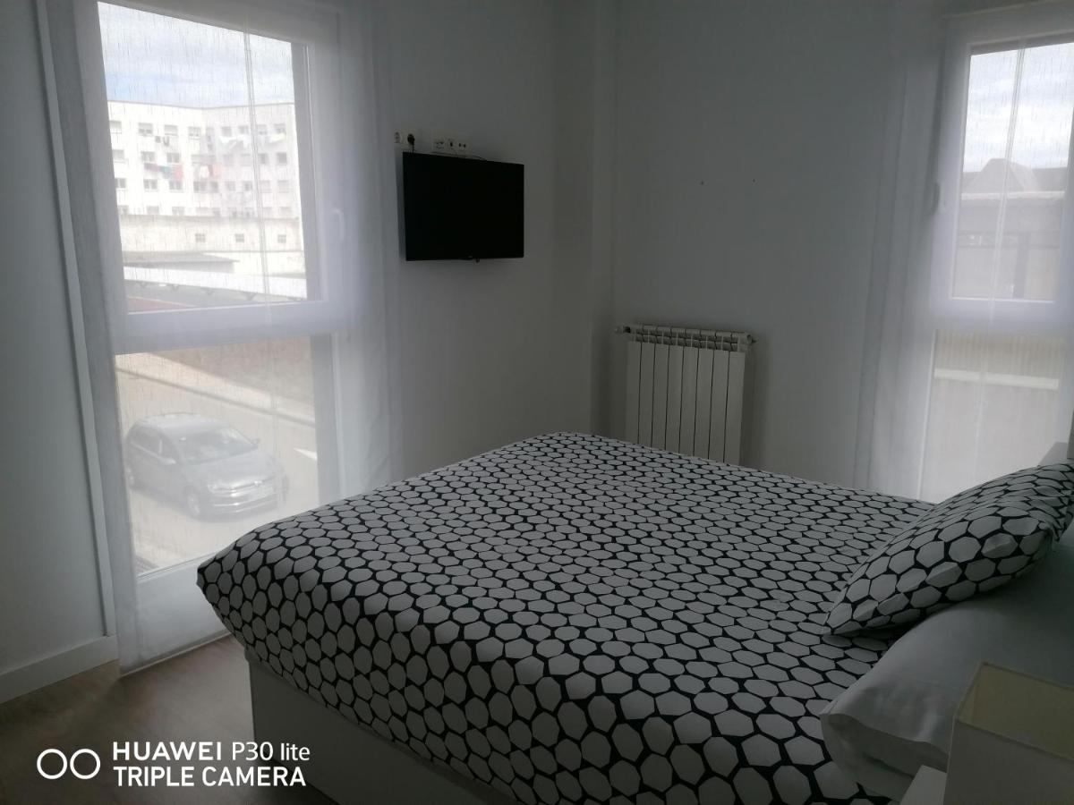 Luminoso Apartamento En Circulo Miramar Luanco Luaran gambar